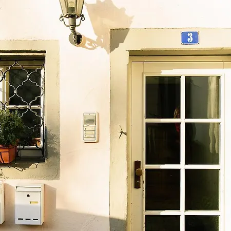 Appartement Haus Zur Gerberei 100 M Zum Bodensee Uberlingen